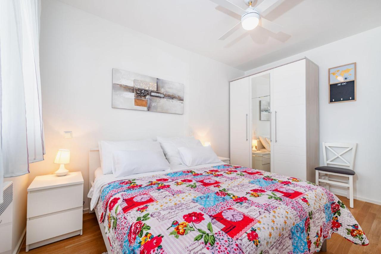 Ap Stella, Center Of Zadar, 2Br, Parking Apartamento Exterior foto