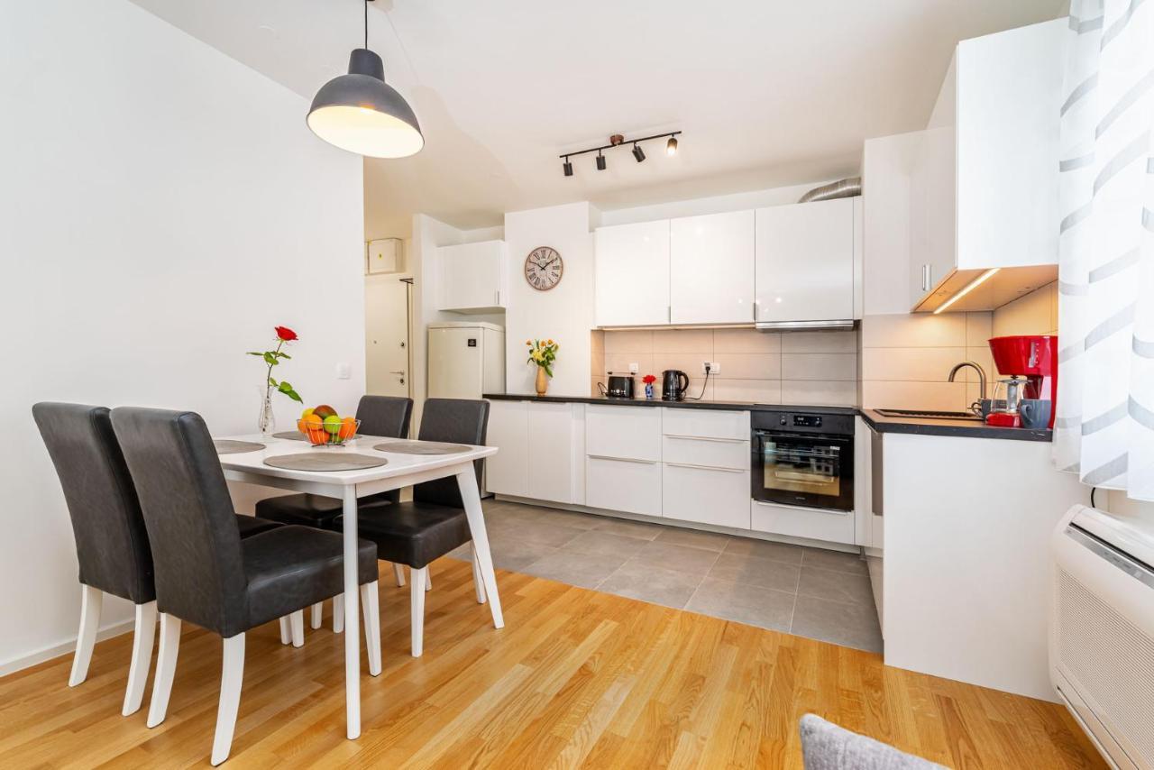 Ap Stella, Center Of Zadar, 2Br, Parking Apartamento Exterior foto